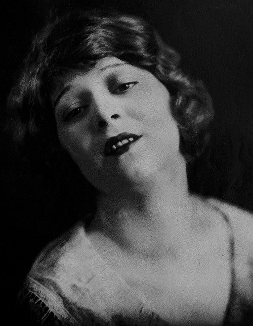 Marguerite De La Motte Silent Actress