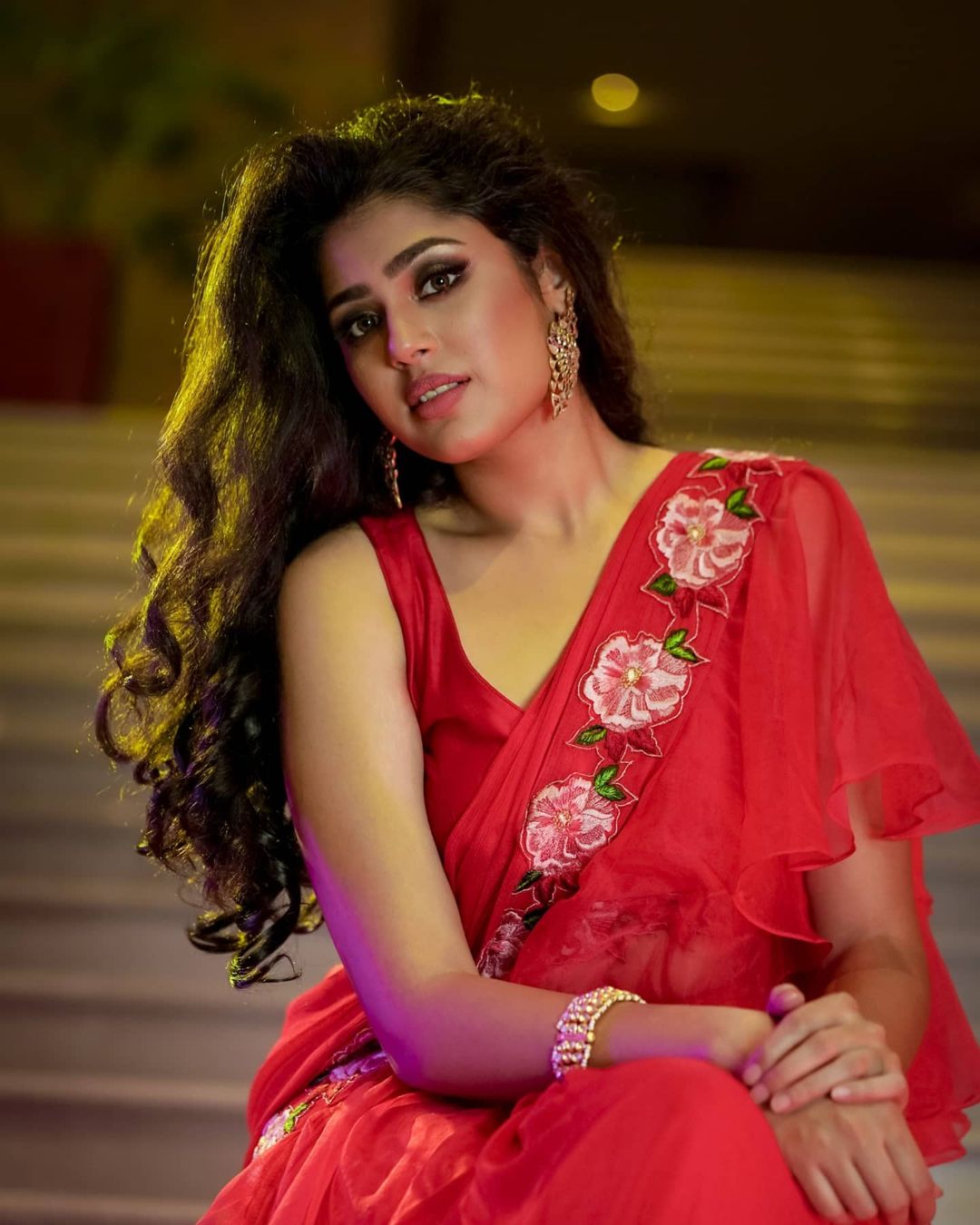 Faria Abdullah Pics In Red Ruffle Saree Photos Faria-Abdullah-8