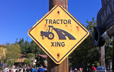 Tractor Crossing sign Cars Land Radiator Springs