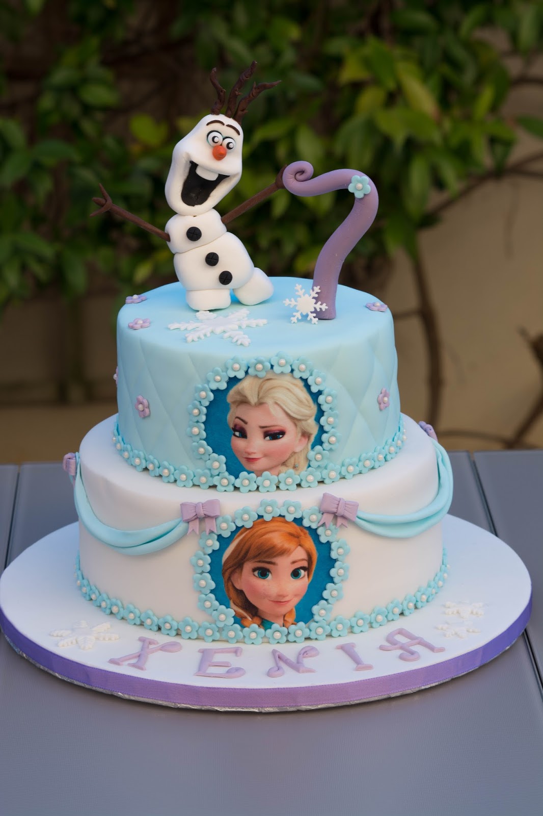Medicinal Gaseoso especificar Arleva's Cake: Tarta de cumpleaños Frozen