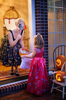 4 Simple ideas to Help You Pick Your Halloween  Costume