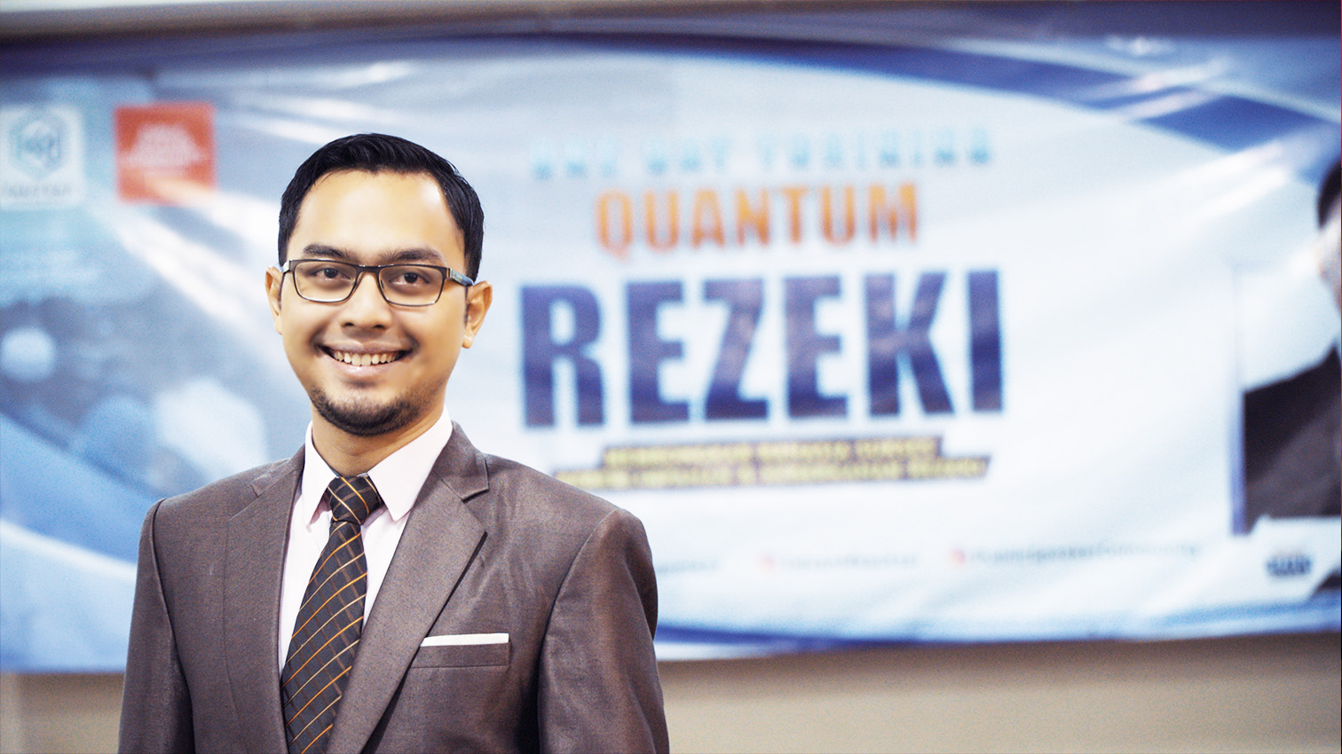 Motivator Muda Indonesia Edvan M Kautsar, Penulis