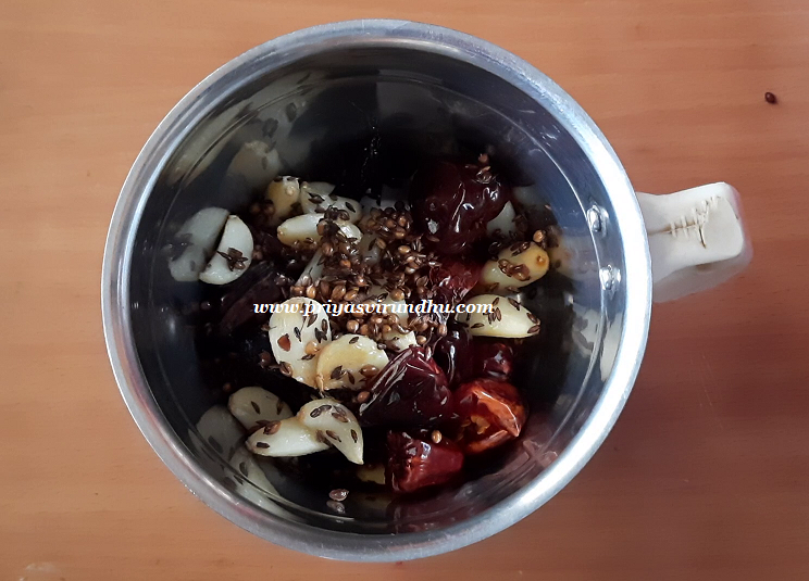 Priya's Virundhu Onion Thokku Recipe/Onion & Garlic Thokku/Vengaya