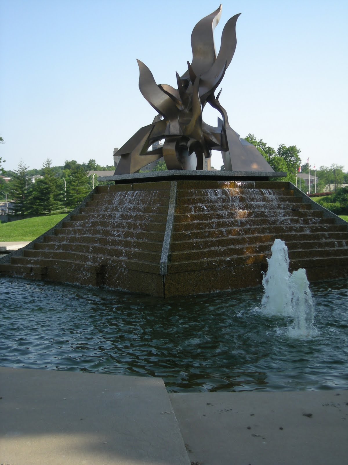 Cutting Coupons in KC: Kansas City Tour of Fountains: South of the