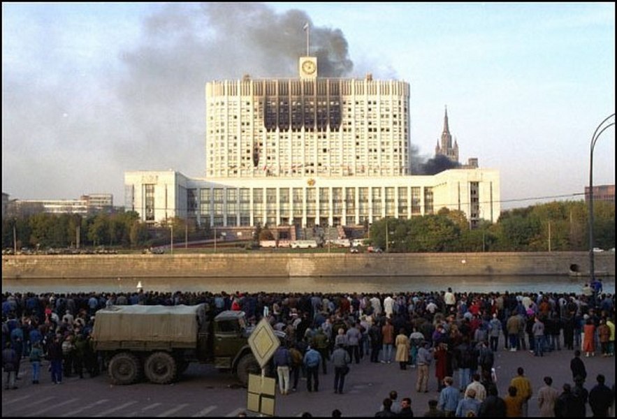 Чёрный октябрь 1993 года: Россия на грани гражданской войны