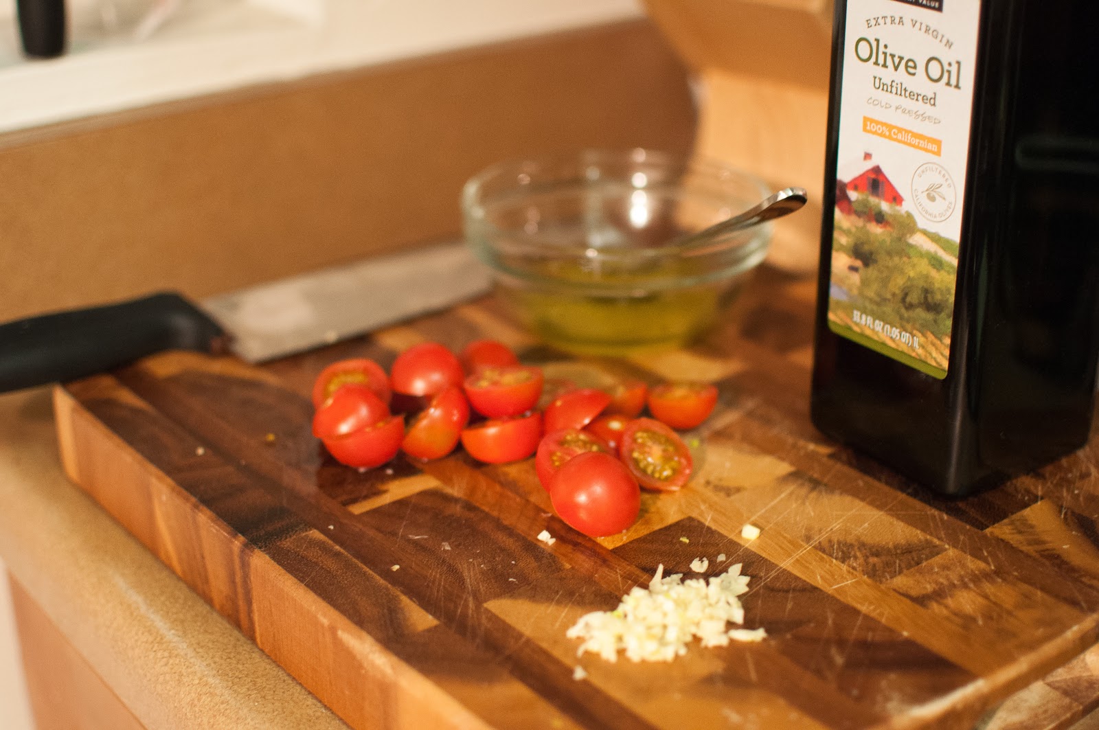 not quite gourmet Baked Halibut with Orzo, Spinach, and Cherry Tomatoes