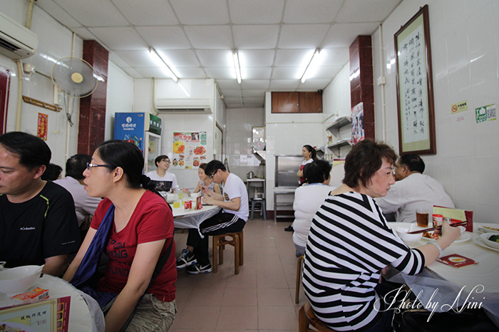 【澳門美食】誠昌飯店水蟹粥。官也街美食代表 【澳門美食】誠昌飯店水蟹粥。官也街美食代表