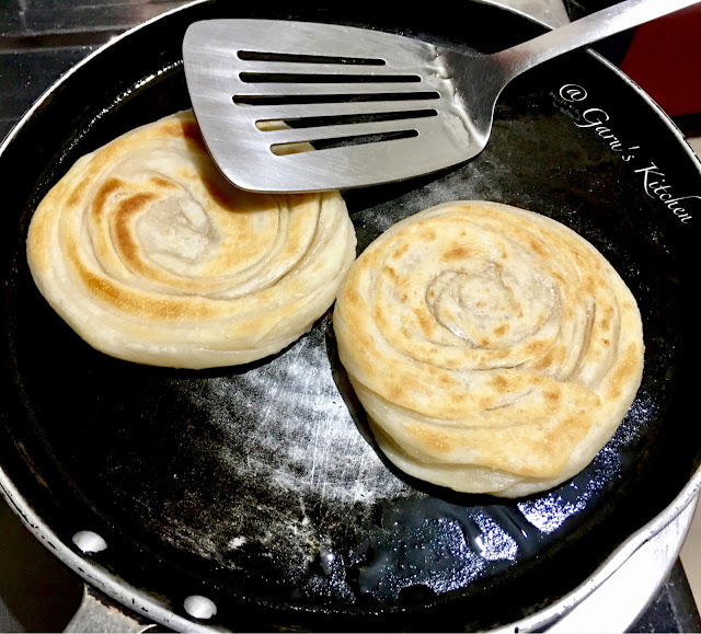 coin parotta recipe | coin paratha recipe | malabar paratha recipe | paratha recipe