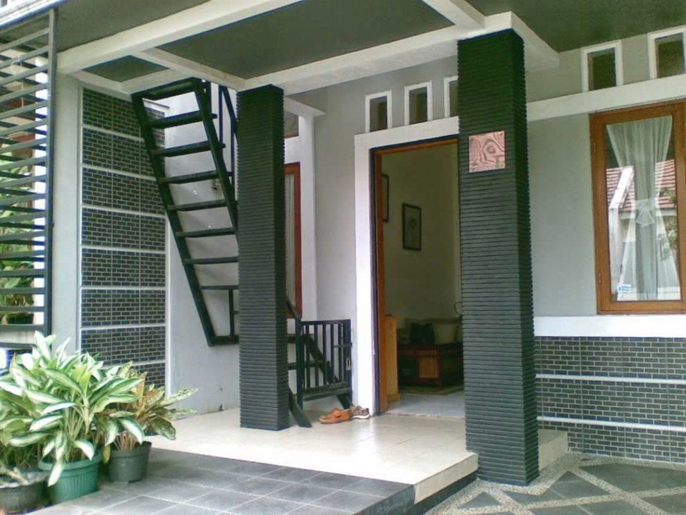 35 Motif Keramik  Dinding  Teras  Depan Rumah yang Modern 