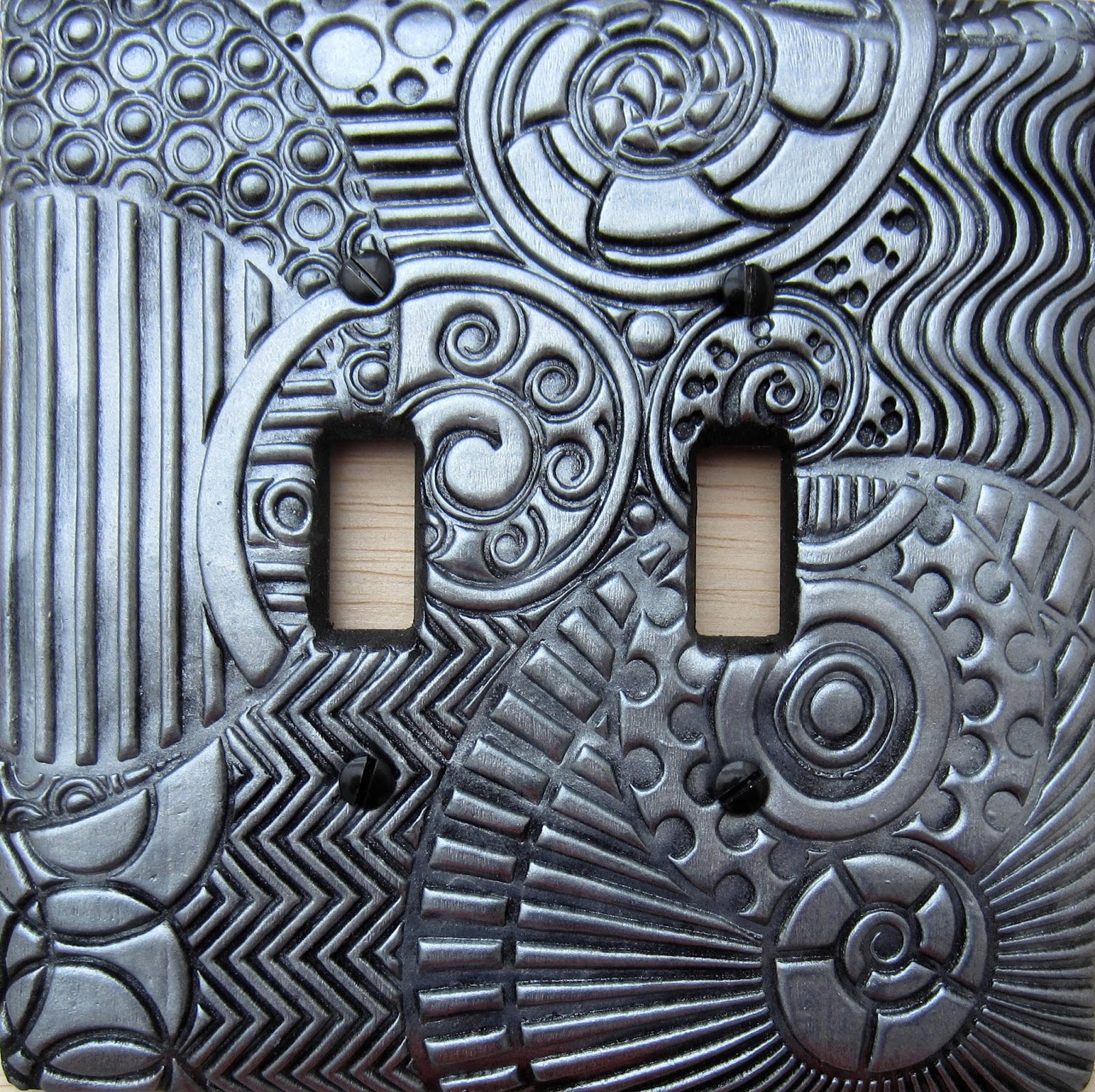 Geometals/Metro Decor Free Form Ceramic Switch Plates"