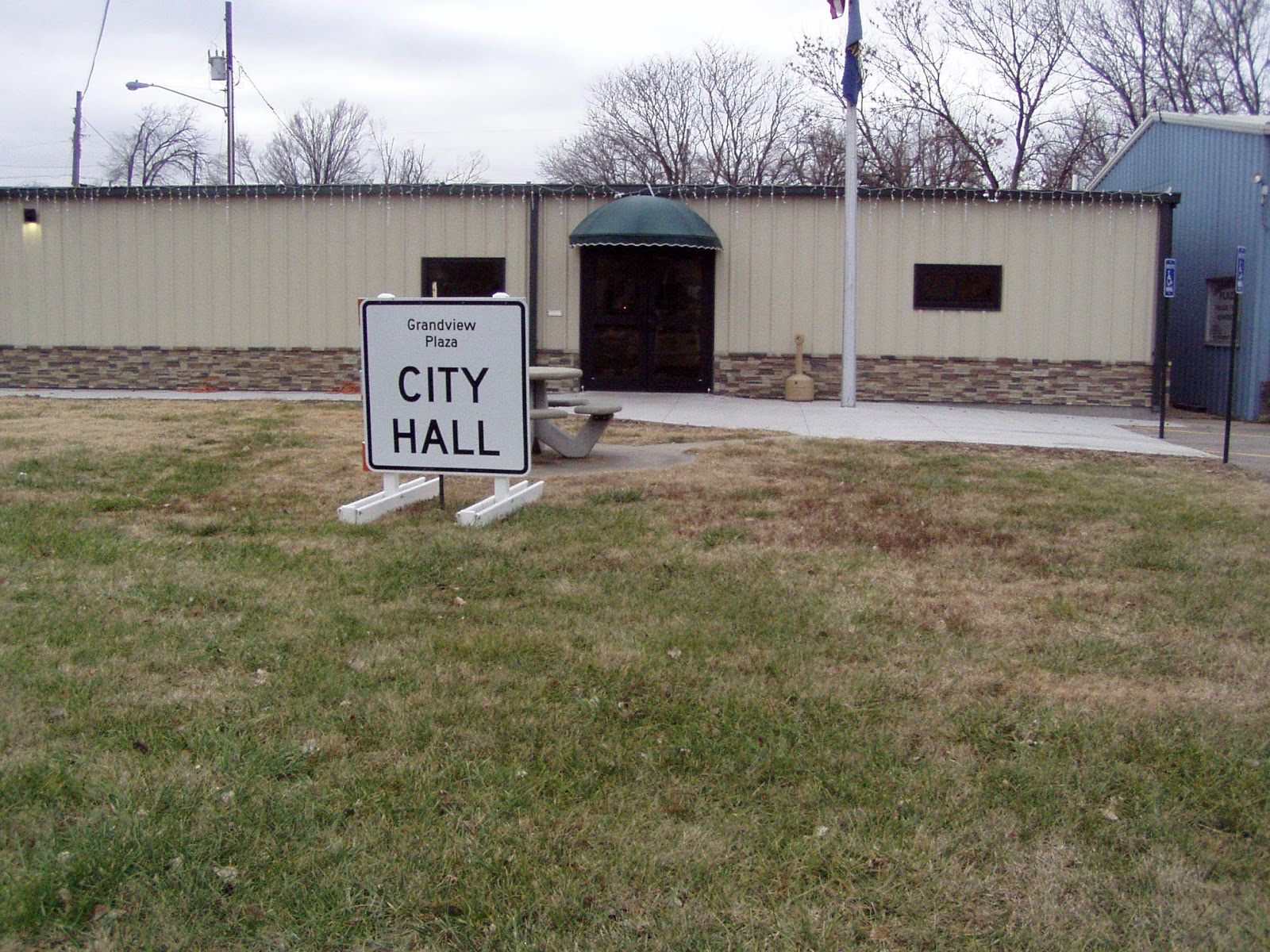 Meticulous Musings Grandview Plaza opens new City Hall