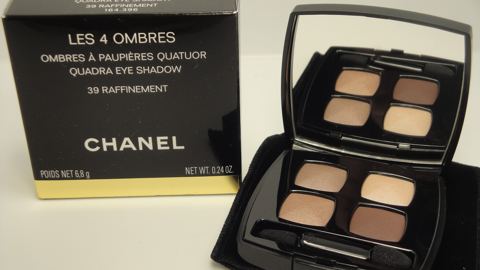 Jayded Dreaming Beauty Blog : 39 RAFFINEMENT CHANEL LES 4 OMBRES QUADRA EYE  SHADOW - SWATCHES AND REVIEW