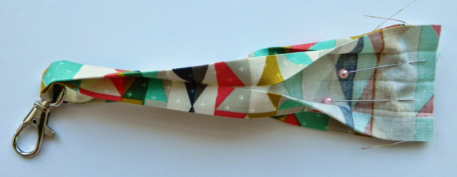 {how to} make wrist strap for a pouch