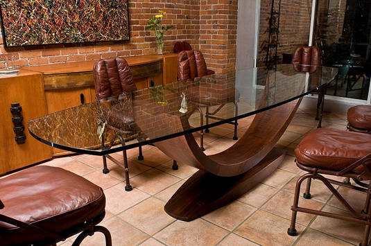 modelleri: Cam Yemek Masaları, Şeffaf, Deri Sandalye Modelleri