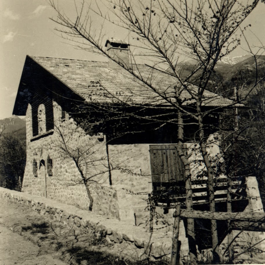 CHALETS des ALPES du SUD dans les années 1920 à 1975 par CLEMENT GOYENECHE ARCHITECTE Chalet