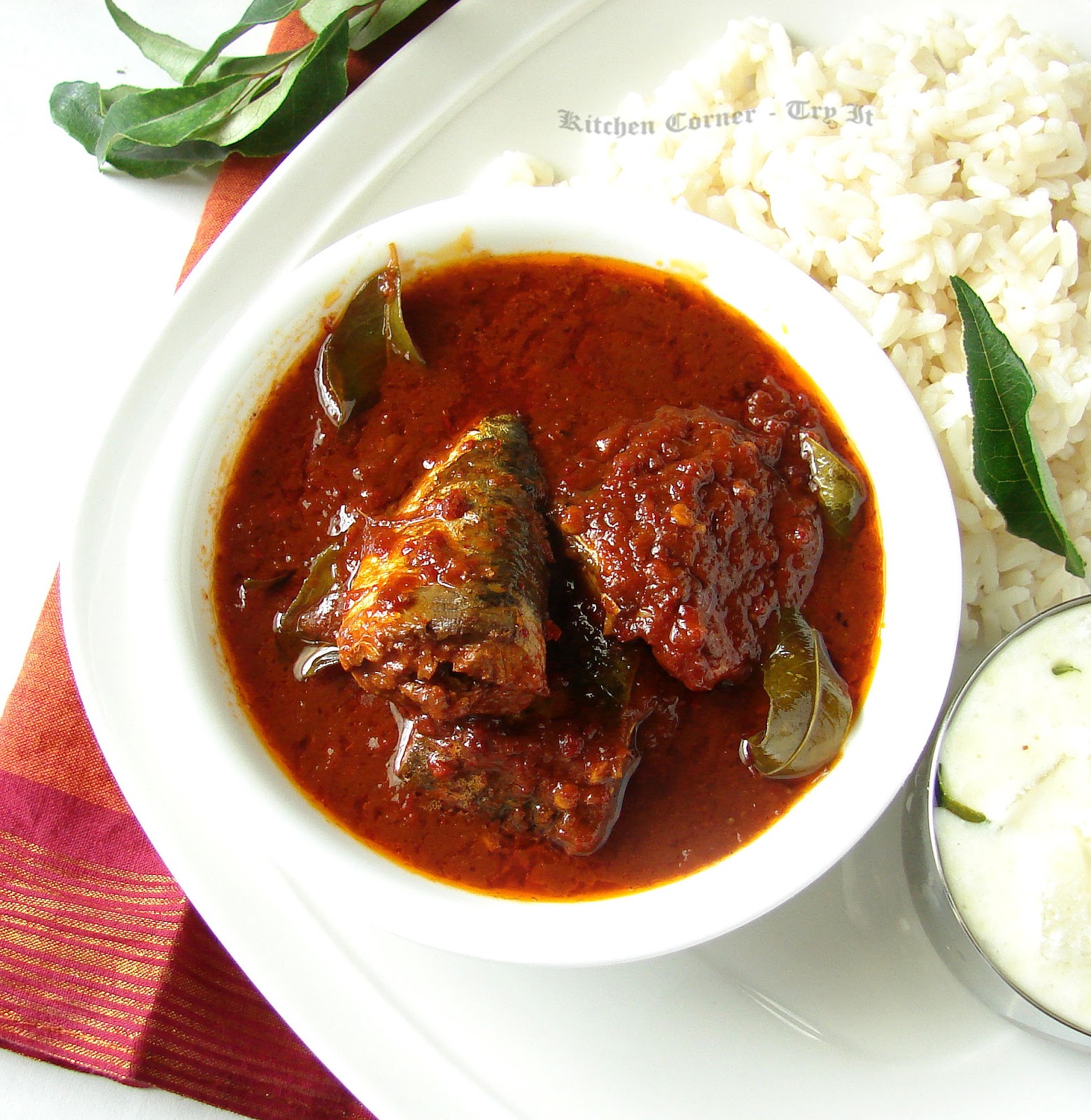 Mathi Puliyum Mulakum/Sardine Fish Curry