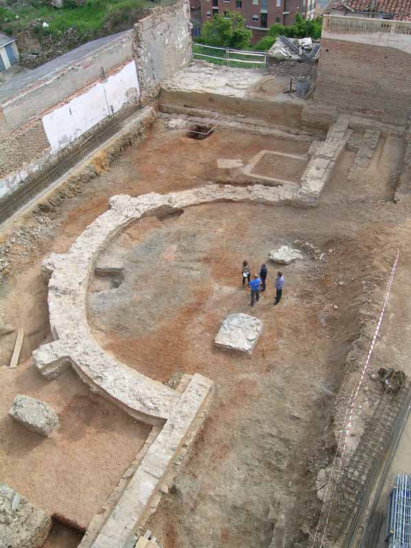 antrophistoria: Descubren los restos de una basílica romana en Astorga.