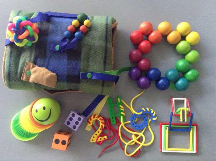 Kits de trabajo en casa para personas con Alzheimer Fundación Alzheimer