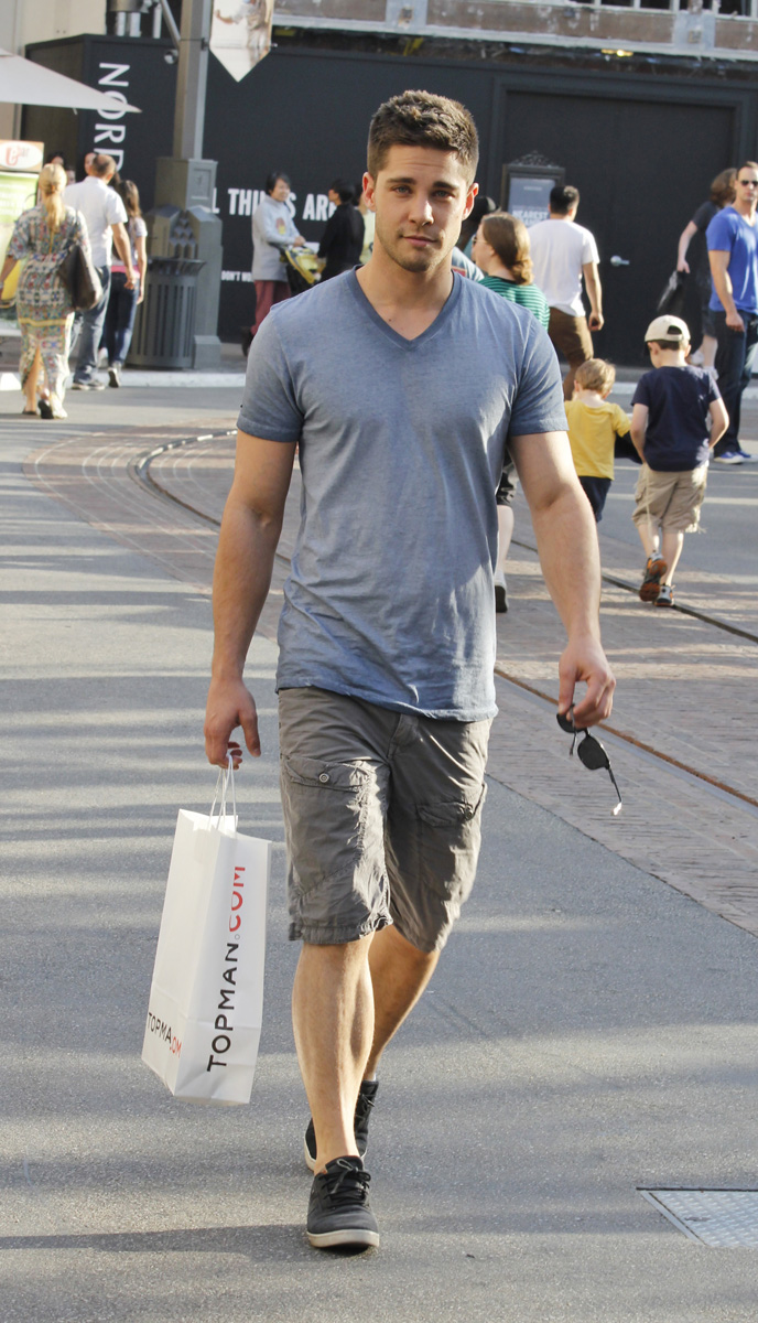 Dean Geyer Shopping At The Grove | Oh yes I am
