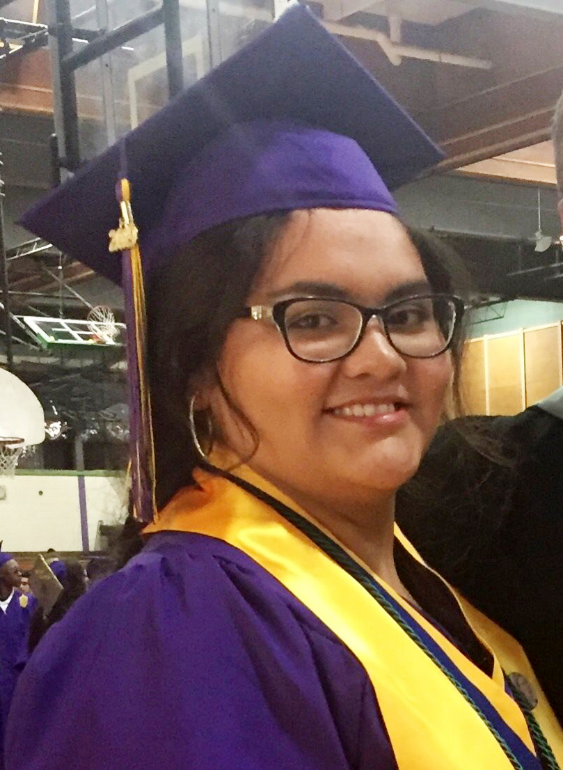 UIS Hometown News Fatima Velasco of Waukegan receives a 16,000