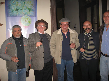 En la exposición "Los Aluminatos" de escultores de La Escuela de Bellas Artes de Valparaíso.