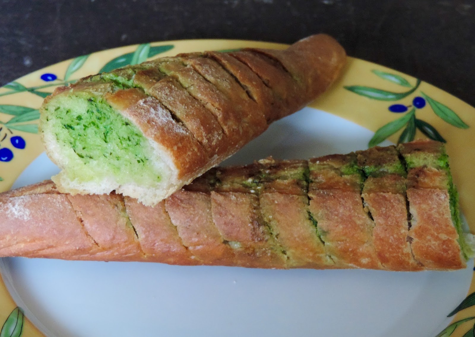 Knoblauchbaguette zum aufbacken / auf Vorrat - Fokhagyma-vajas bagett ...