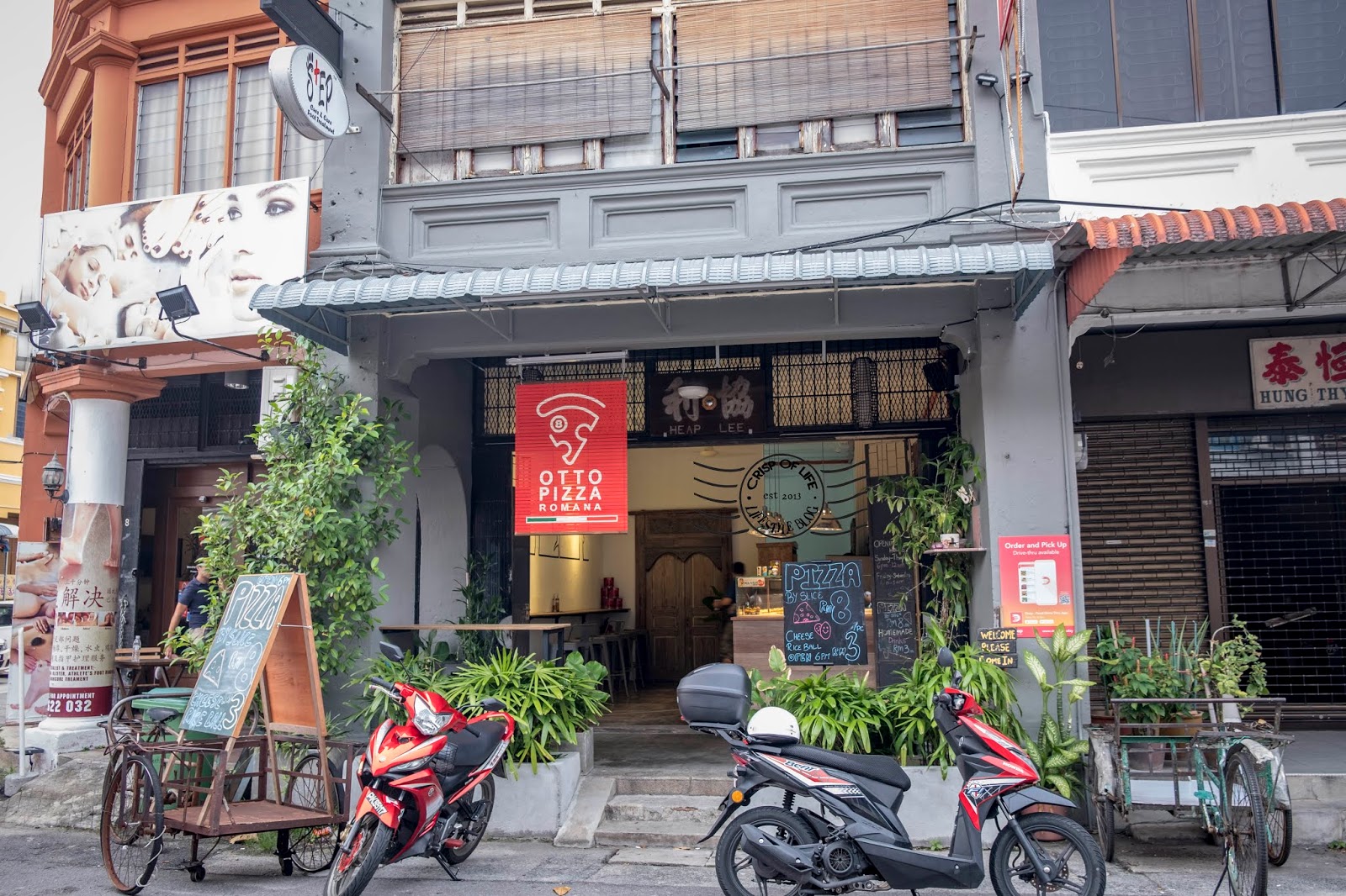 Fantastic & Authentic Italian Pizza at OTTO Pizza Romana Lebuh Carnavon, Penang Crisp of