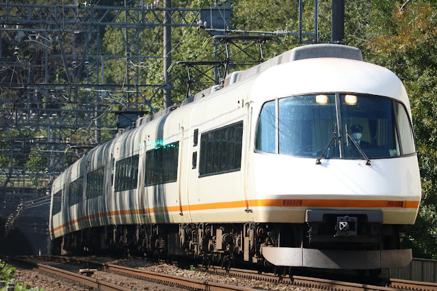 近鉄大阪線 大阪教育大前第1号踏切(大阪教育大前駅ー関屋駅間) 21000系アーバンライナーplus