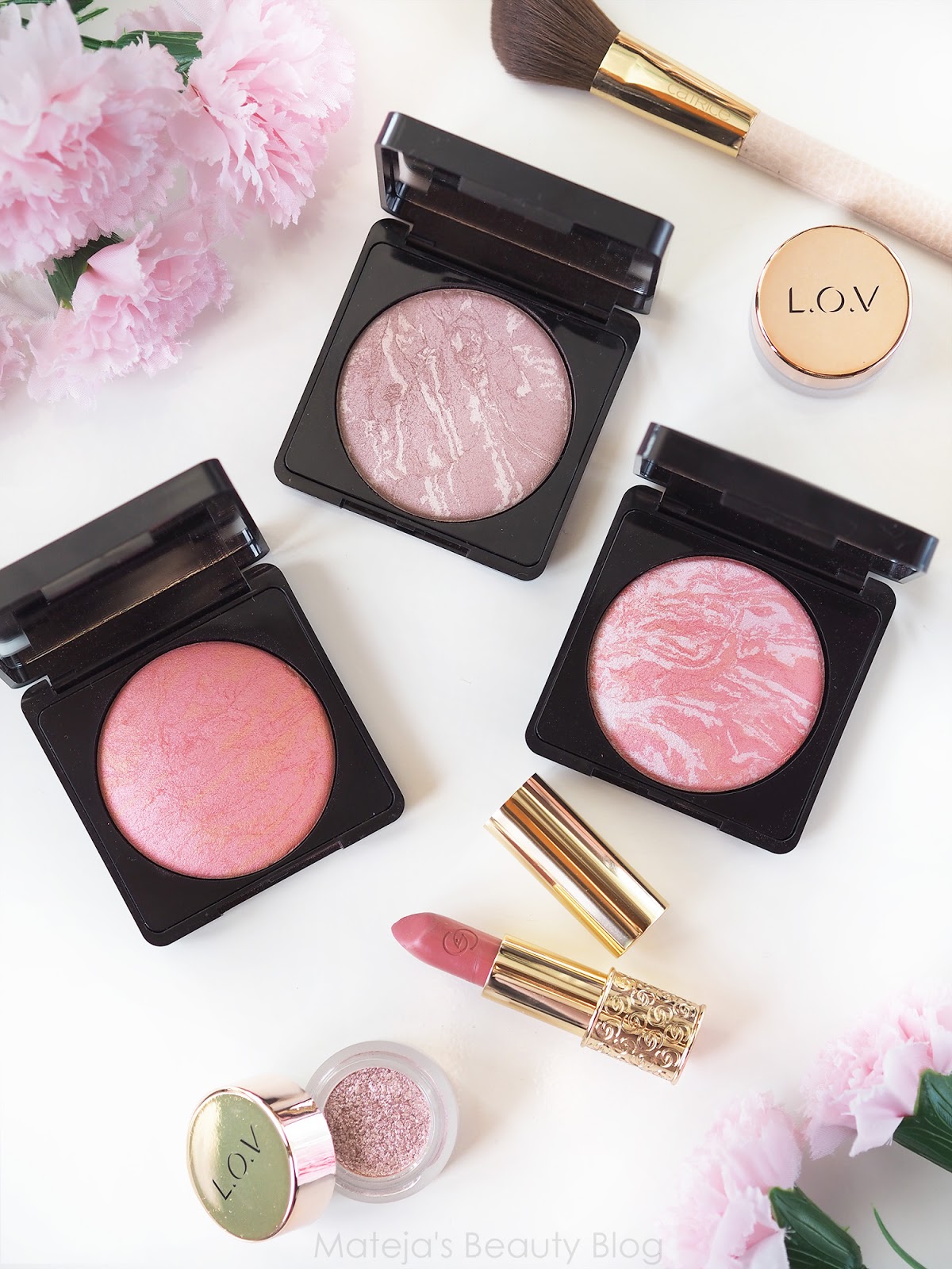 L.O.V. BLUSHment Blurring Blush