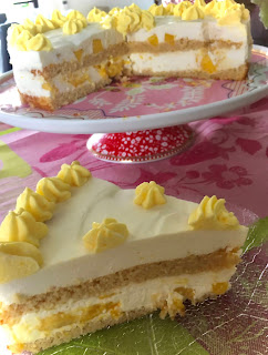 Kokos Mango Torte ohne Mehl und ohne Zucker