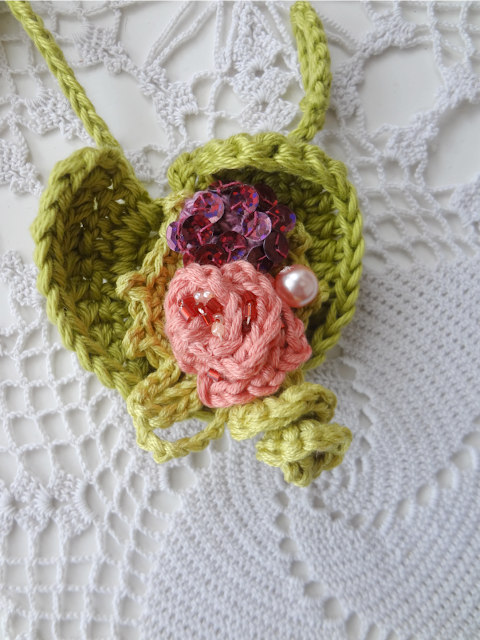 15 Blog Post Ideas for Crochet Bloggers