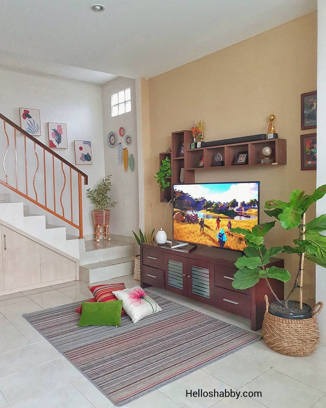 6 Desain Ruang Keluarga Terbaik, Inspirasi Idaman Bikin Nyaman