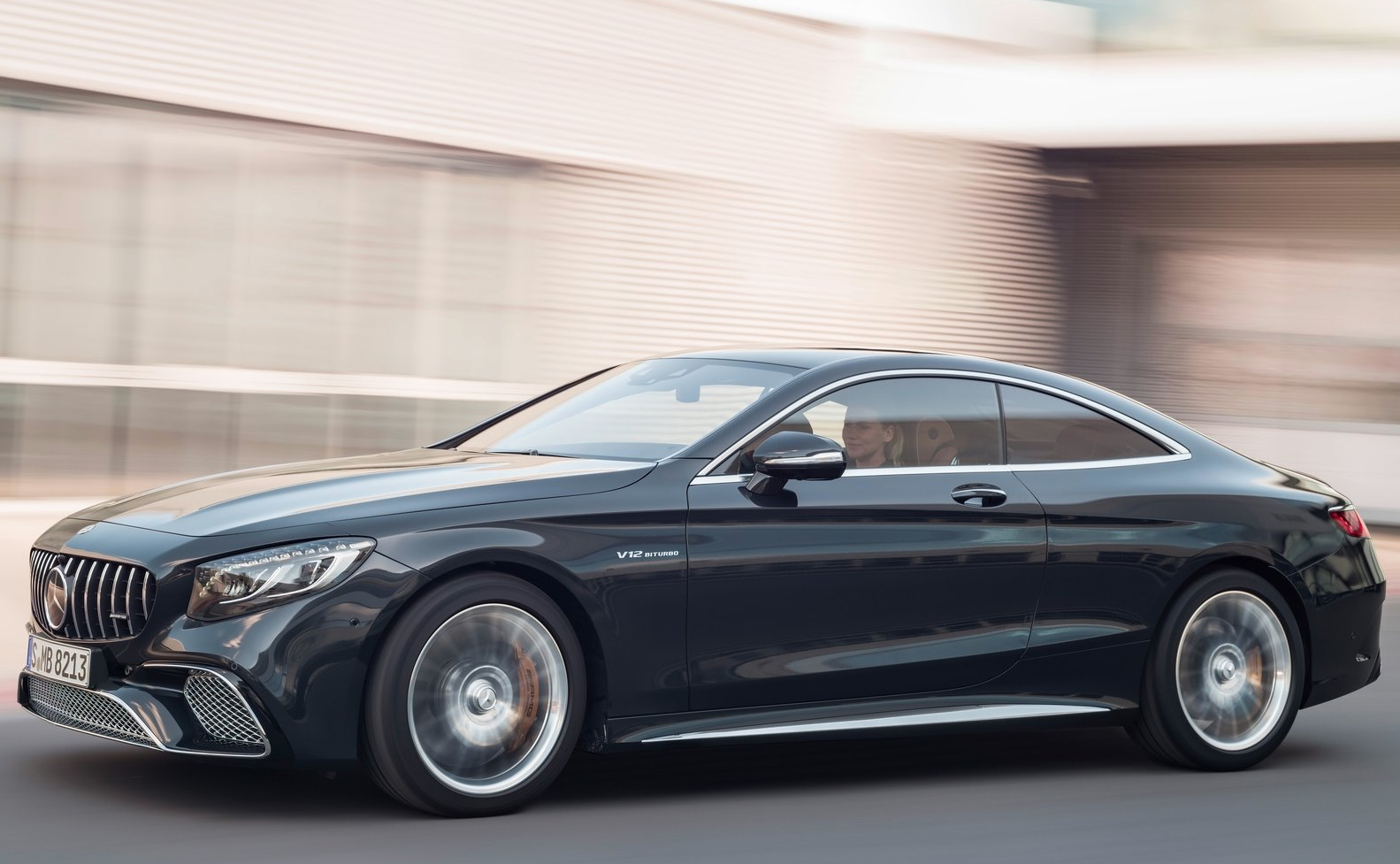 Mercedes Benz s65 AMG