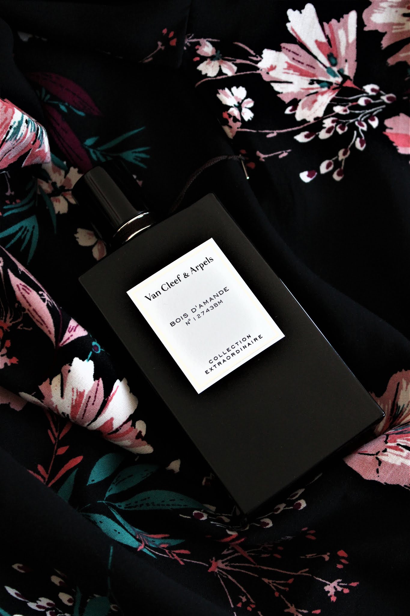 VAN CLEEF & ARPELS BOIS D'AMANDE [AVIS PARFUM]