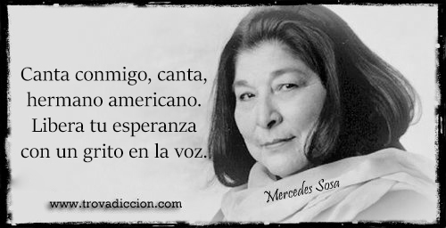 Canta conmigo, canta,  hermano americano.  Libera tu esperanza  con un grito en la voz.