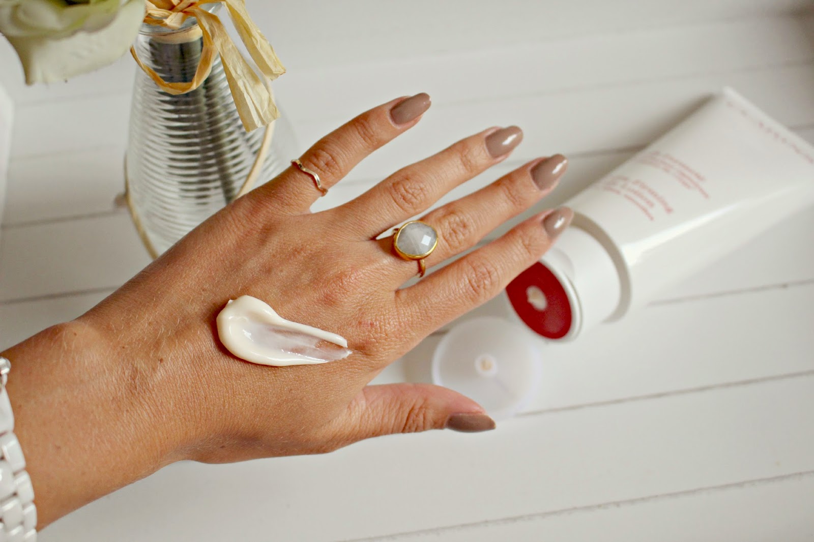 Bust and Body firming Clarins! - Mumblr