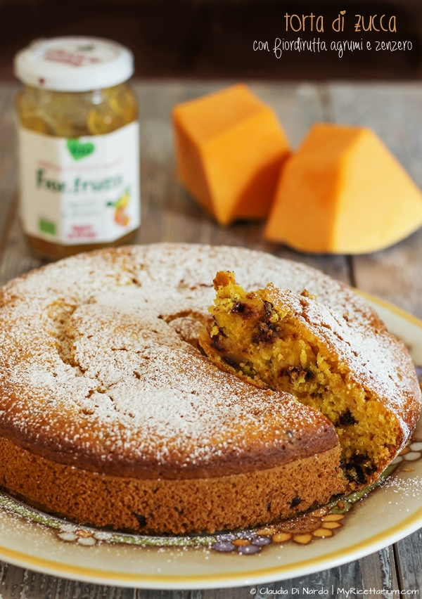 Torta di zucca con Fiordifrutta Agrumi e Zenzero e gocce di cioccolato