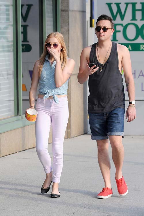 Height Age Chloe Grace Moretz The Art Of Mike Mignola