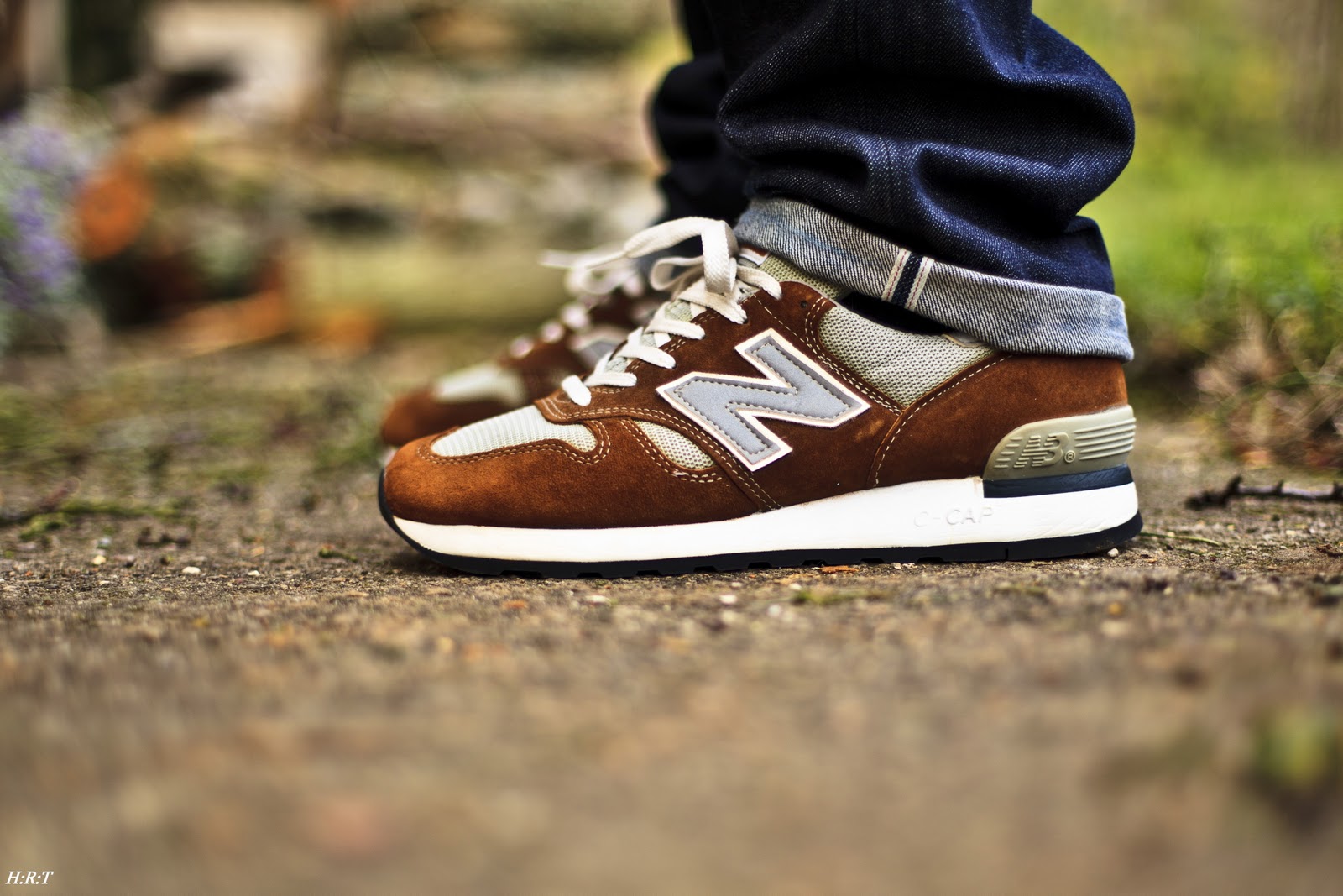new balance 670  brown