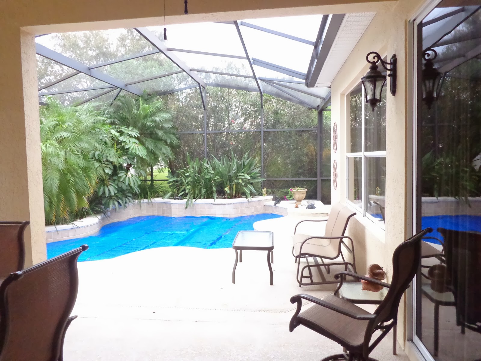 Lowes Winter Garden Village - Closing up the Garden Center | Charles