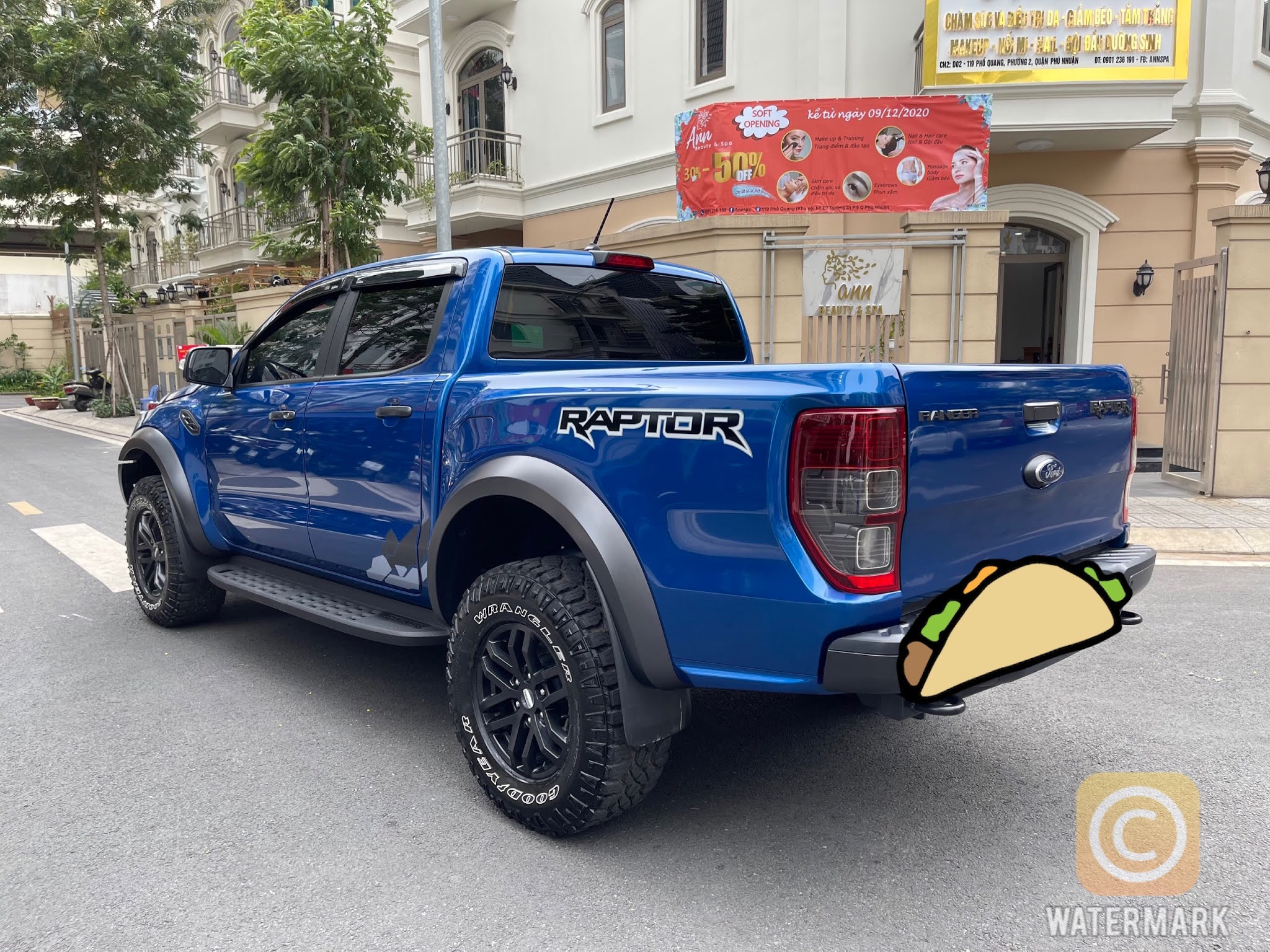 Bán tải khủng long Ford Raptor 2019 Z2409233251555_ddae4054ee41fcda07248d58357ab12a