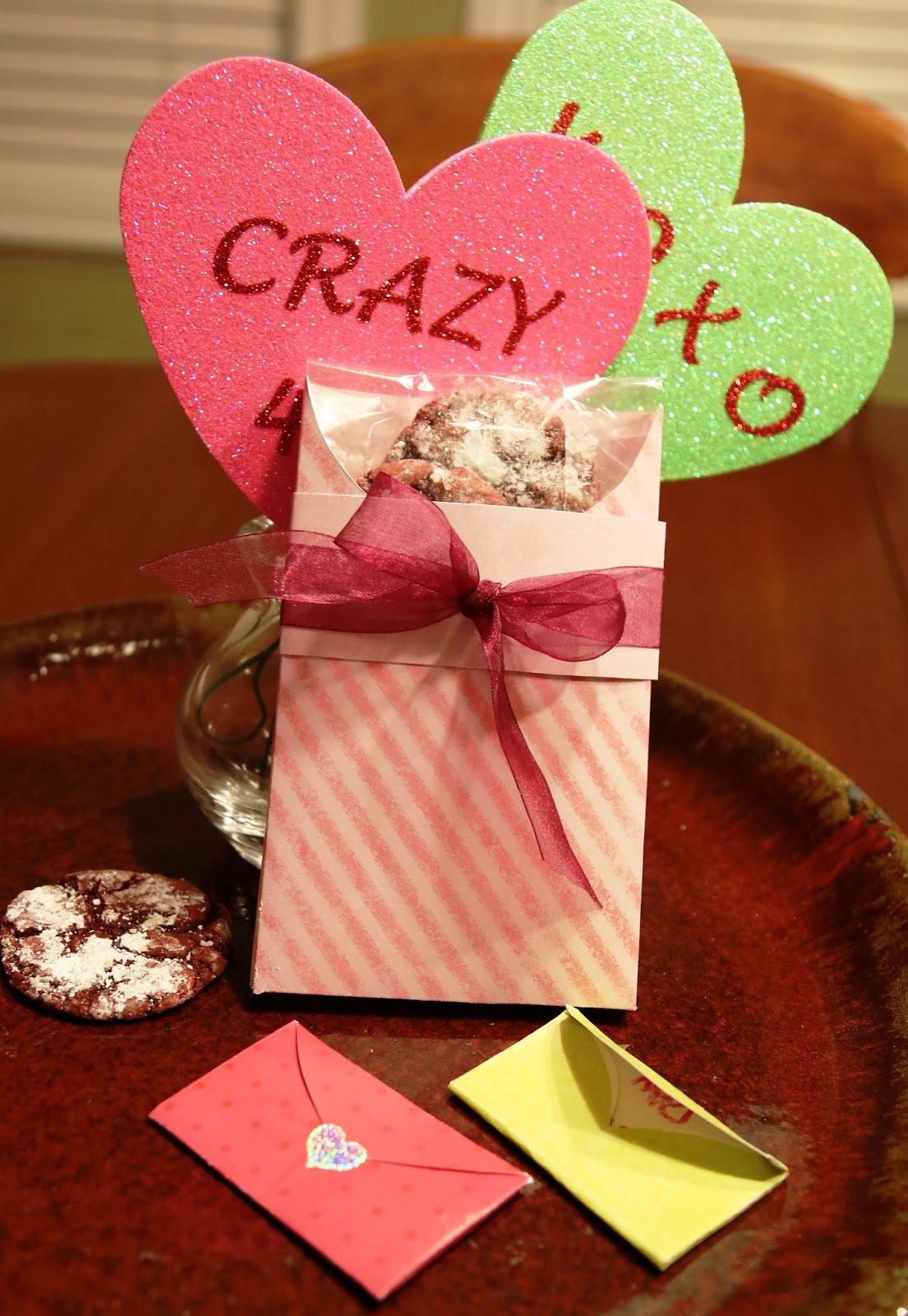 decorated-mantel-two-fun-valentine-cards-for-kids-to-make