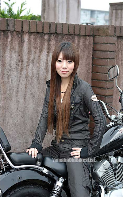 Japan Girl With Yamaha Virago 250