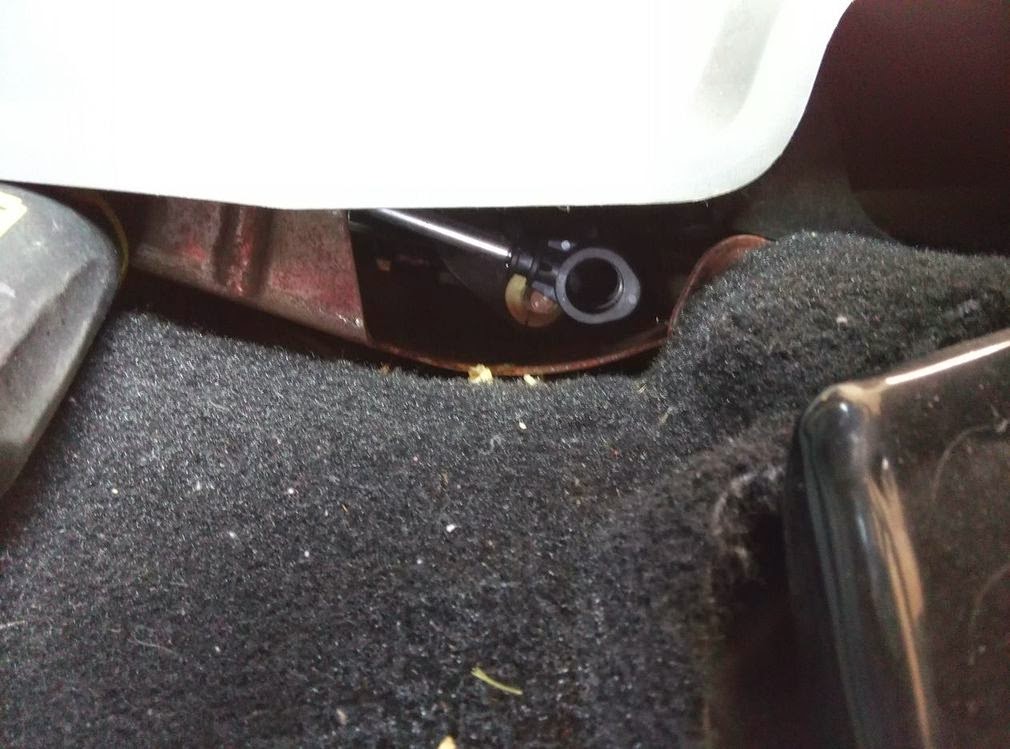 Simple view of the world Fix Jeep Wrangler JK 4wd shifter loose or