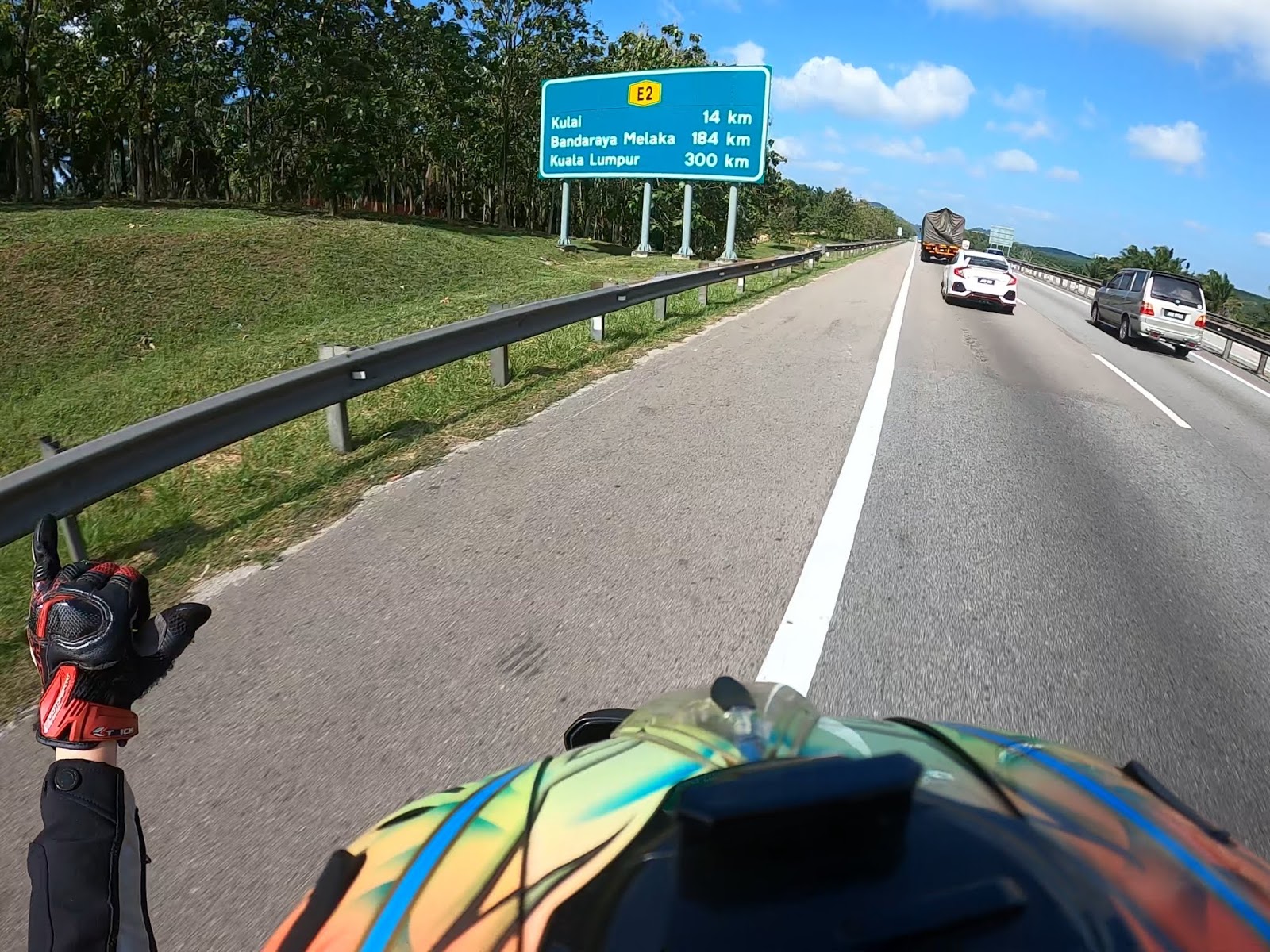 Vaune Phan 2d1n Round Trip Touring Ride From Singapore To Malacca For Just 60