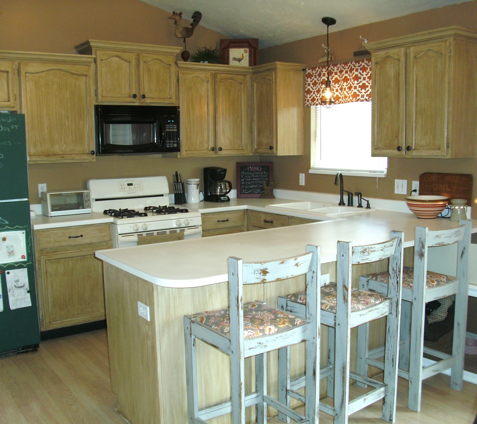 Sink Or Swim: Beautifully bold restoration: Kitchen Makeover