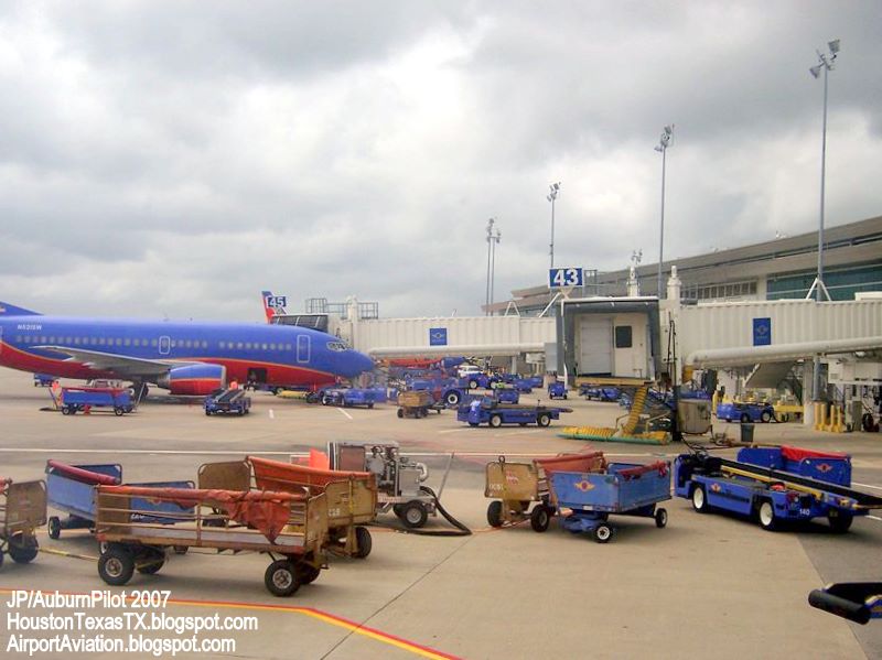 What I found out: Southwest Airlines Houston Hobby