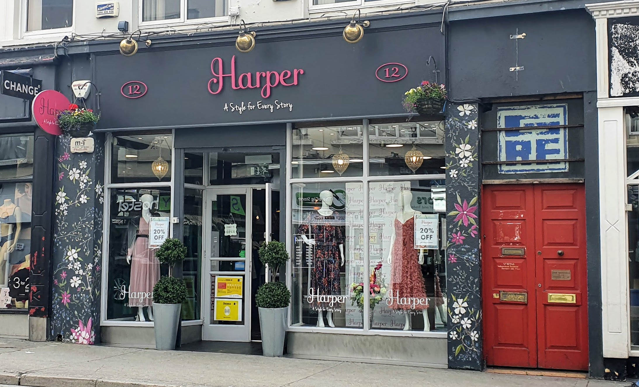 Clothes / accessories Open in Galway