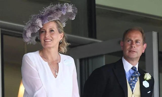 The Countess wore a floral skirt by Suzannah, and white blouse by ARossGirl x Soler. The Duchess wore a chiffon dress by Fiona Clare