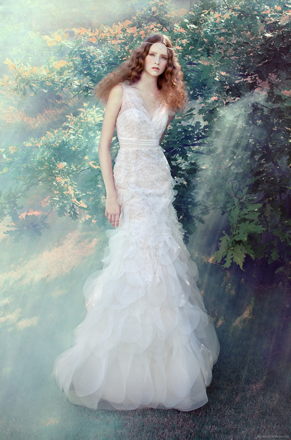 Ethereal Wedding Dresses from Alena Goretskaya 2013 Bridal Collection(1)